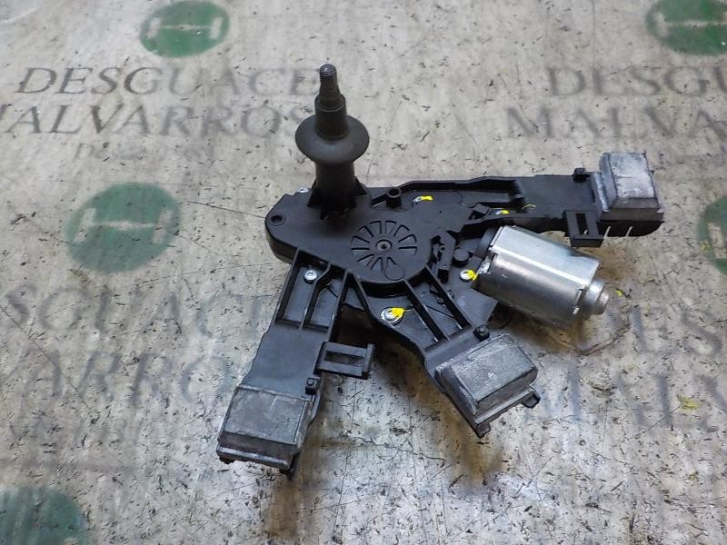 Recambio de motor limpia trasero para peugeot 308 1.2 12v e-thp referencia OEM IAM 9819523180 9819523180 03902051010