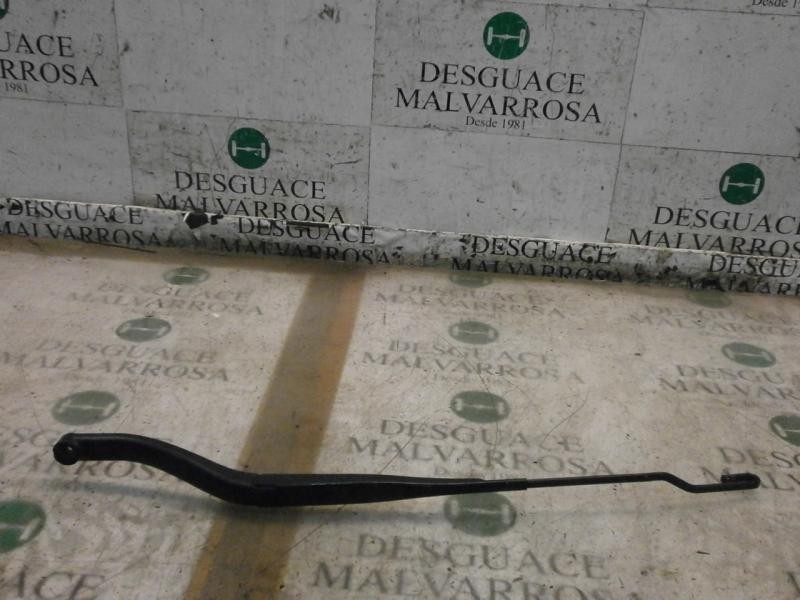 Recambio de brazo limpia delantero derecho para opel vectra c berlina club referencia OEM IAM   