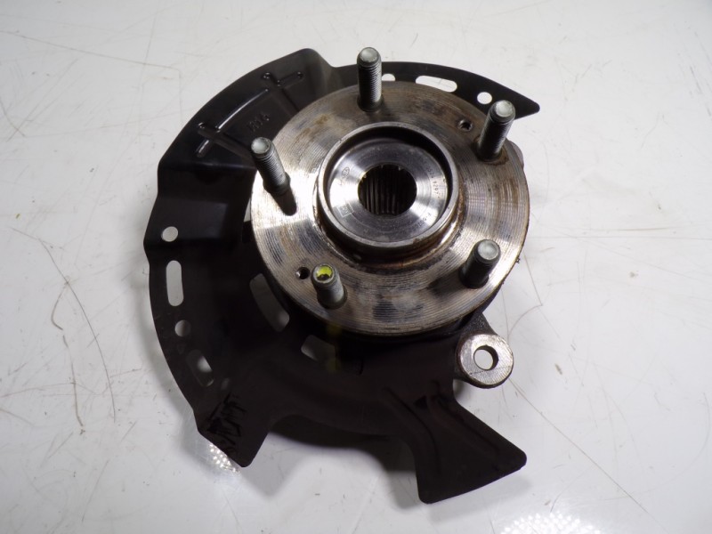 Recambio de mangueta delantera derecha para kia ceed 1.0 tgdi cat referencia OEM IAM 51716G4AA0  