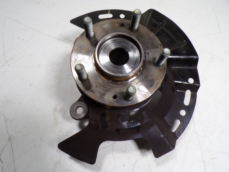 Recambio de mangueta delantera izquierda para kia ceed 1.0 tgdi cat referencia OEM IAM 51715G4AA0  