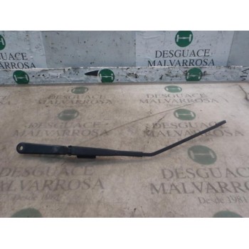 BRAZO LIMPIA DELANTERO DERECHO 