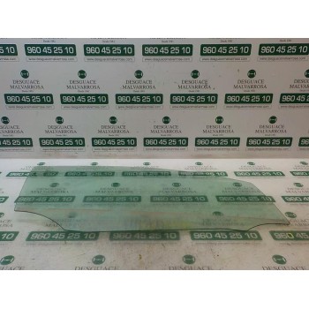 CRISTAL PUERTA DELANTERO DERECHO A1697250410 