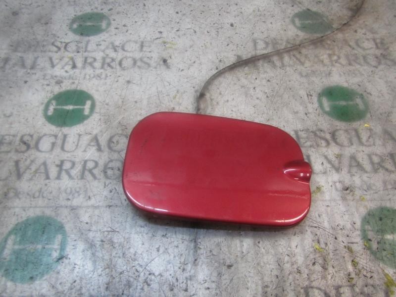 Recambio de tapa combustible para dacia sandero ambiance referencia OEM IAM 788306894R  