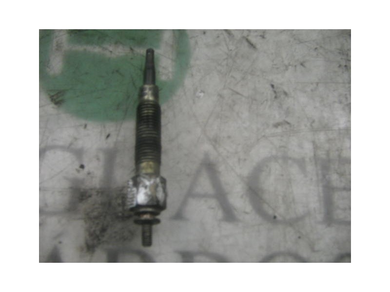 Recambio de calentador para nissan trade 100 referencia OEM IAM   