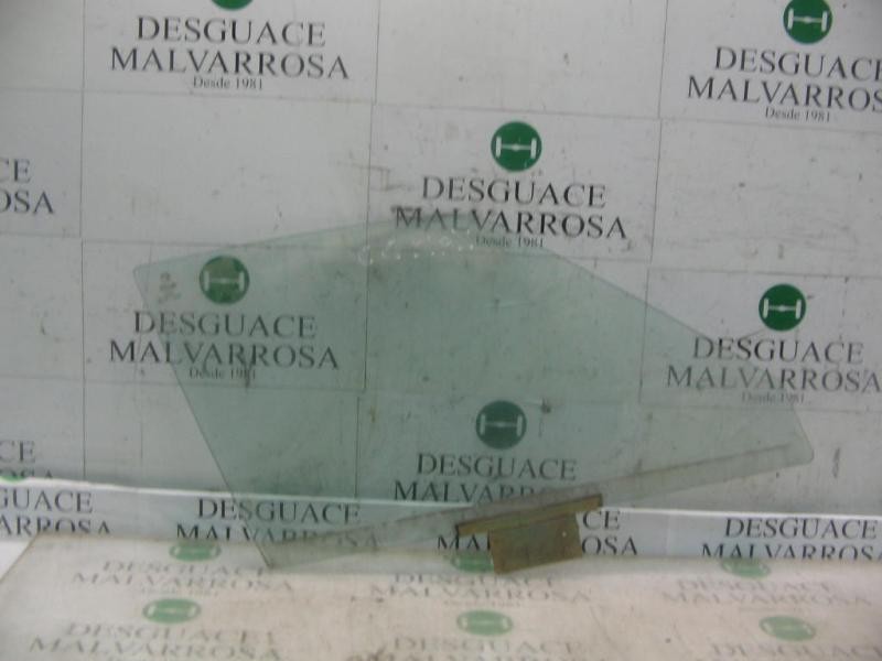 Recambio de cristal puerta delantero derecho para alfa romeo 33 berlina 1.5 ti referencia OEM IAM   