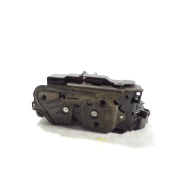 CERRADURA PUERTA TRASERA DERECHA 5TA839016L 5TA839016L 