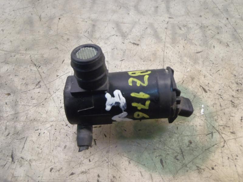 Recambio de bomba limpia para chevrolet tacuma se referencia OEM IAM   