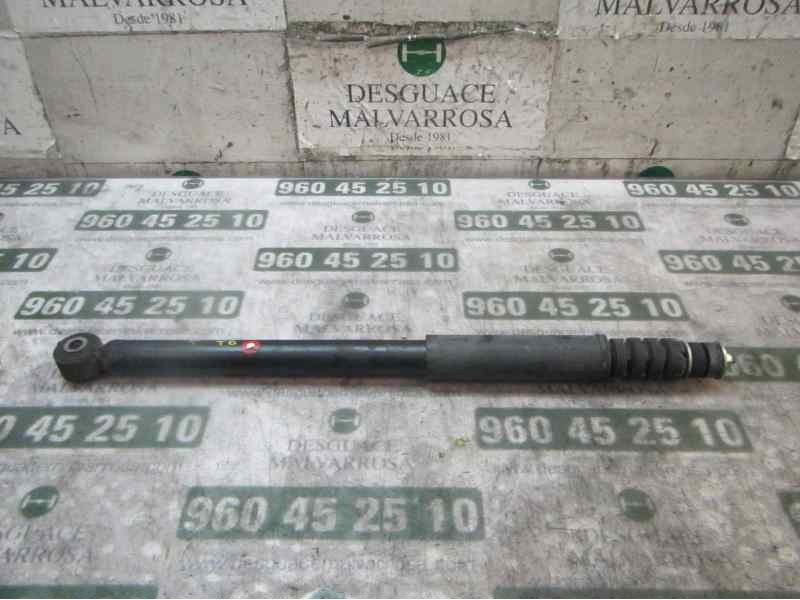 Recambio de amortiguador trasero derecho para dacia duster adventure referencia OEM IAM 562105043R  