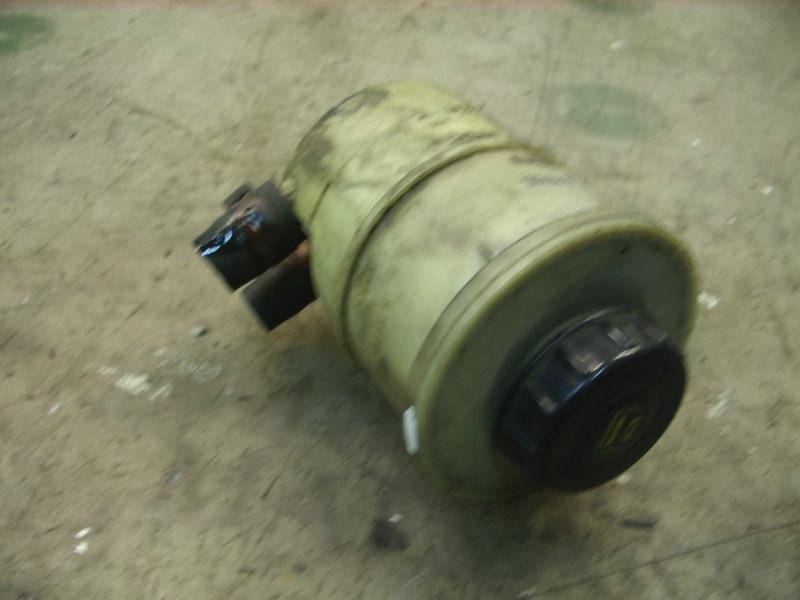 Recambio de deposito servo para renault master desde ´´98 base, caja cerrada l1h1 rs 3078 referencia OEM IAM   