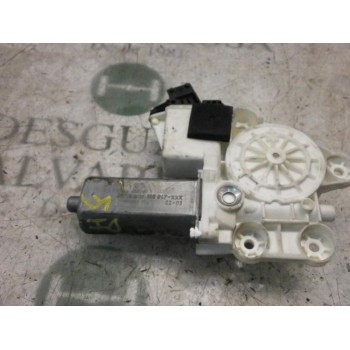 MOTOR ELEVALUNAS DELANTERO IZQUIERDO 