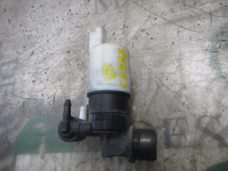 Recambio de bomba limpia para peugeot 308 sport referencia OEM IAM 643475  