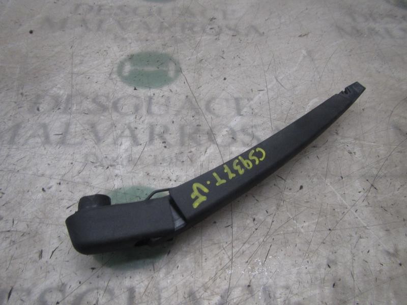 Recambio de brazo limpia trasero para peugeot 308 sport referencia OEM IAM 6429EP  