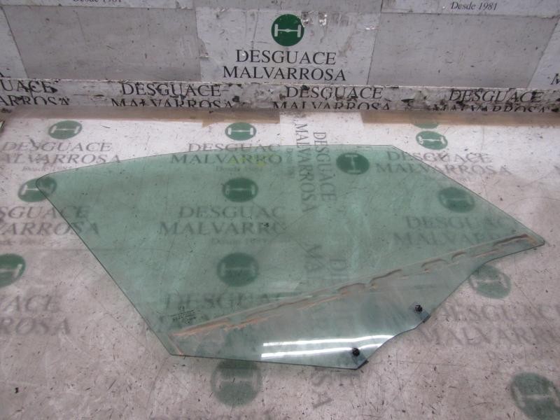 Recambio de cristal puerta delantero derecho para peugeot 308 sport referencia OEM IAM 9202K5  