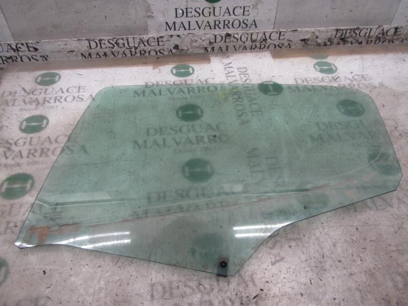 Recambio de cristal puerta trasero izquierdo para peugeot 308 sport referencia OEM IAM 9203HR  