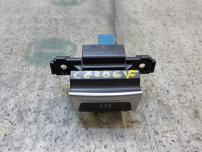 Recambio de palanca freno de mano para peugeot 308 1.2 12v e-thp referencia OEM IAM 96785851VV 96785851 