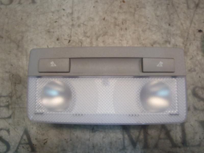 Recambio de piloto interior para opel astra j lim. 1.7 16v cdti referencia OEM IAM   