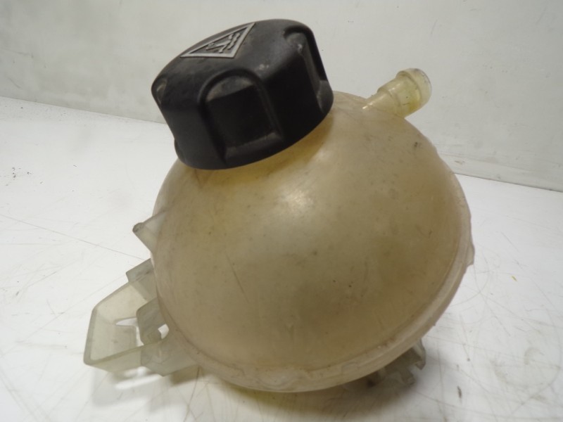 Recambio de deposito expansion para citroën c4 picasso 1.6 blue-hdi fap referencia OEM IAM 9678125880 9678514680 