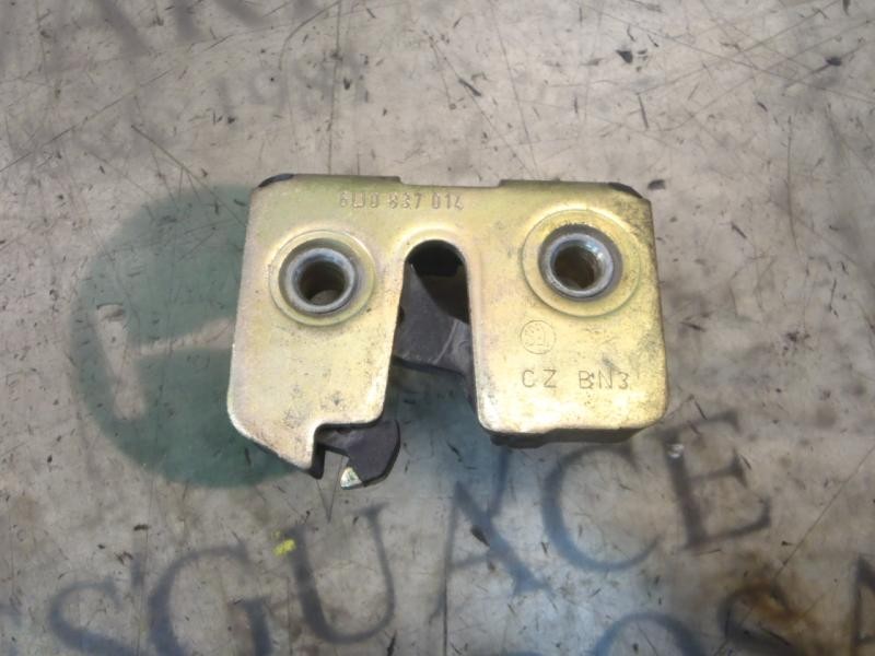 Recambio de cerradura puerta trasera derecha para skoda felicia berlina ( 791) glx referencia OEM IAM   