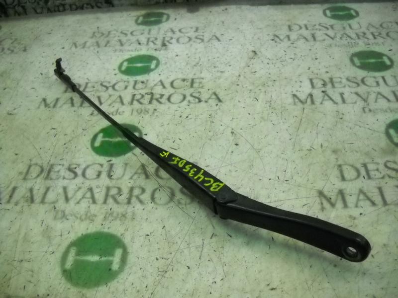 Recambio de brazo limpia delantero izquierdo para opel astra gtc enjoy referencia OEM IAM   