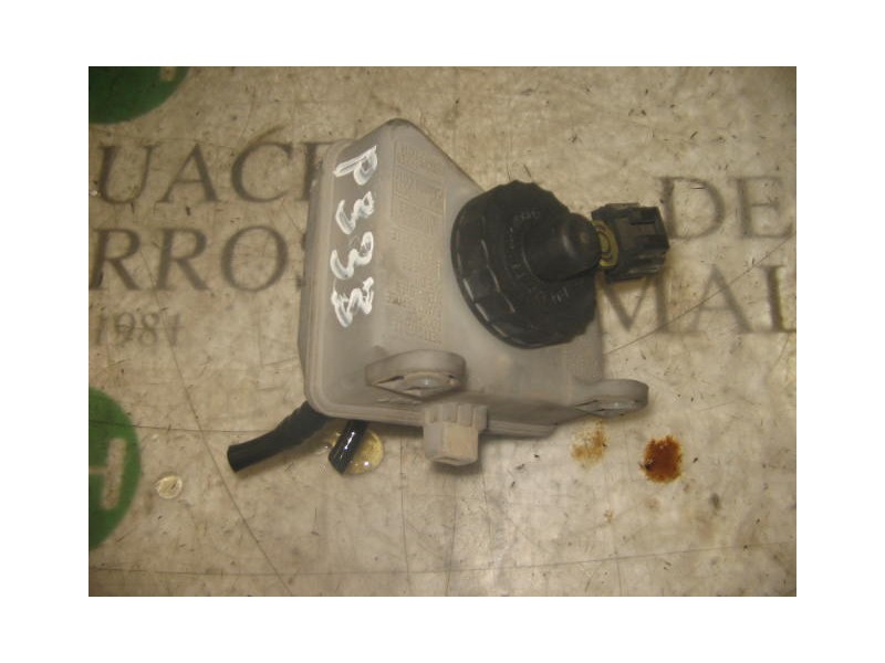 Recambio de deposito servo para ford focus berlina (cak) trend referencia OEM IAM   