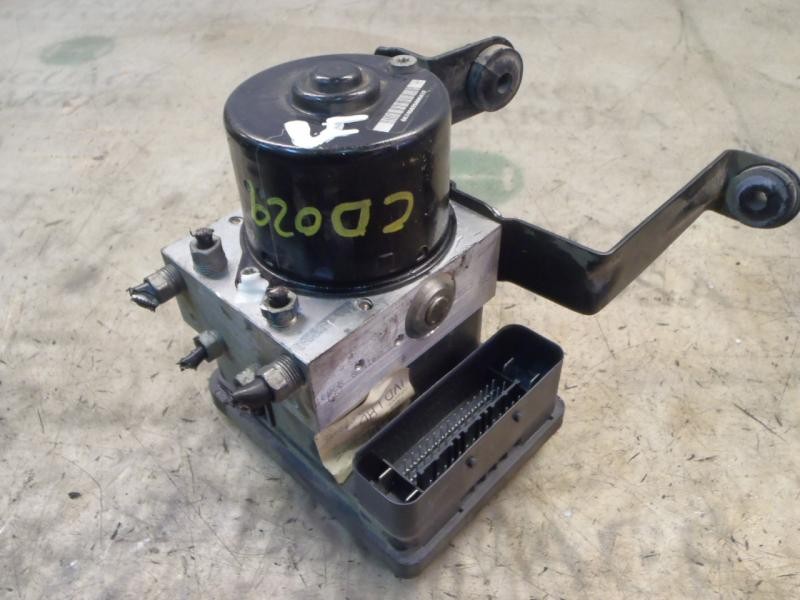 Recambio de abs para ford focus berlina (cap) ambiente (d) referencia OEM IAM   