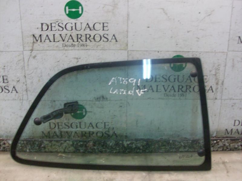 Recambio de cristal custodia trasero derecho para renault clio i fase i+ii (b/c57) 1.2 referencia OEM IAM   