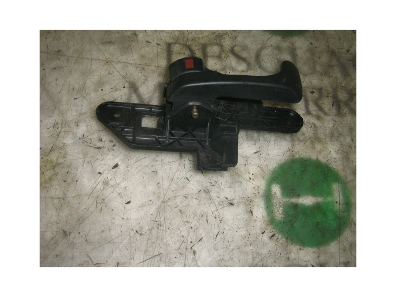 Recambio de maneta interior delantera izquierda para alfa romeo 145 1.4 referencia OEM IAM   