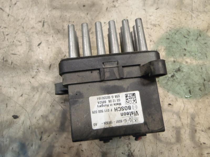 Recambio de resistencia calefaccion para ford focus berlina (cap) ambiente (d) referencia OEM IAM   