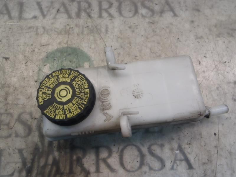 Recambio de deposito servo para citroën c4 coupe cool referencia OEM IAM   