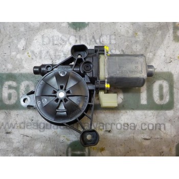 MOTOR ELEVALUNAS DELANTERO DERECHO 5Q0959802B 5Q0959802B 0130822718