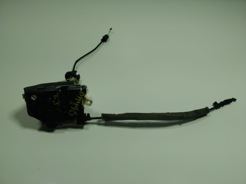 Recambio de cerradura puerta trasera izquierda para porsche panamera 3.0 v6 tdi cat referencia OEM IAM 8K0839015C 8K0839015 