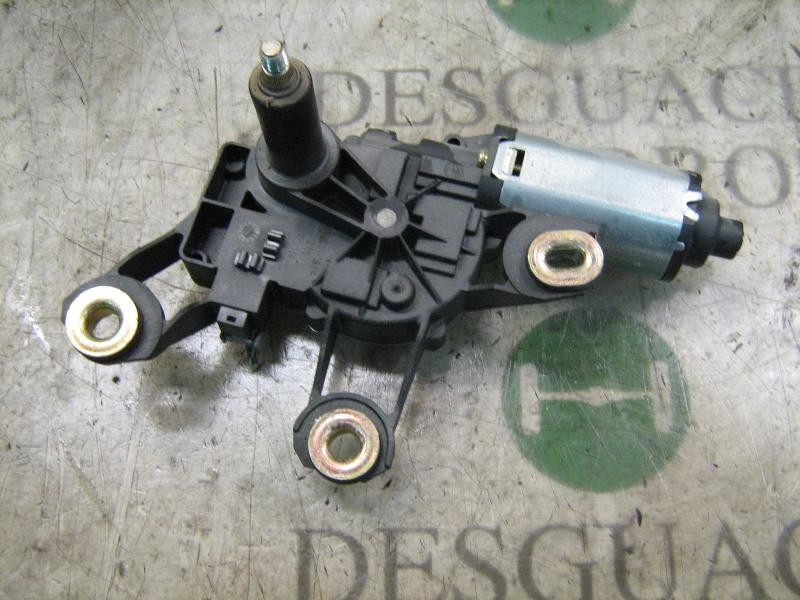 Recambio de motor limpia trasero para ford fiesta (cbk) ghia referencia OEM IAM   