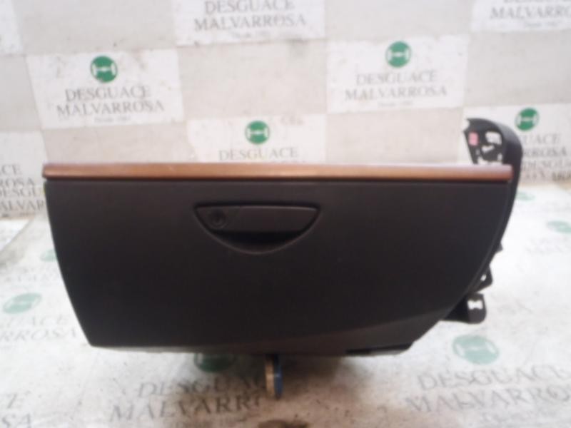 Recambio de guantera para lancia phedra (180) 2.2 jtd 16v emblema referencia OEM IAM   