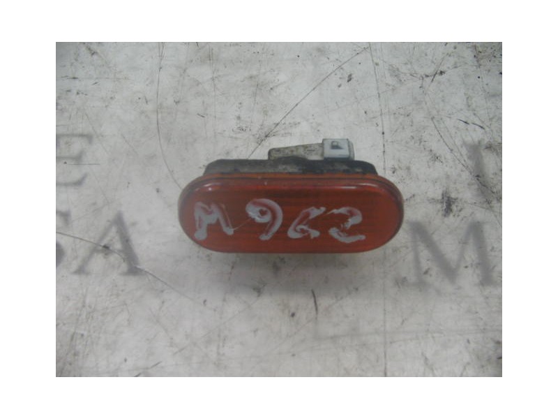 Recambio de piloto lateral derecho para seat toledo (1l) base referencia OEM IAM   