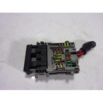 CAJA RELES / FUSIBLES 13333479 13222786 