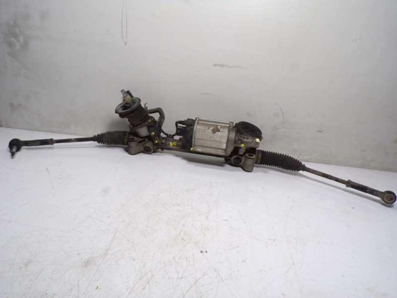 Recambio de cremallera direccion para opel insignia berlina 2.0 cdti cat referencia OEM IAM 22943370 7805974841 