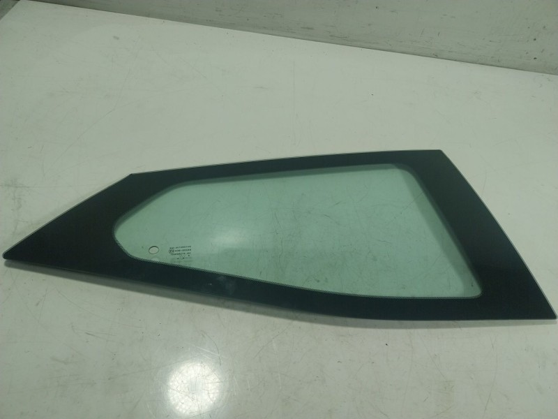 Recambio de cristal puerta trasero derecho para toyota aygo (_b4_) 1.0 (kgb40) referencia OEM IAM 681300H050  