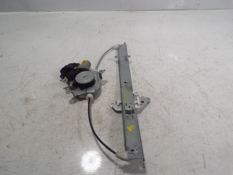 Recambio de elevalunas trasero derecho para renault koleos 2.0 dci diesel fap referencia OEM IAM 82720JY00A 82750JY00A 