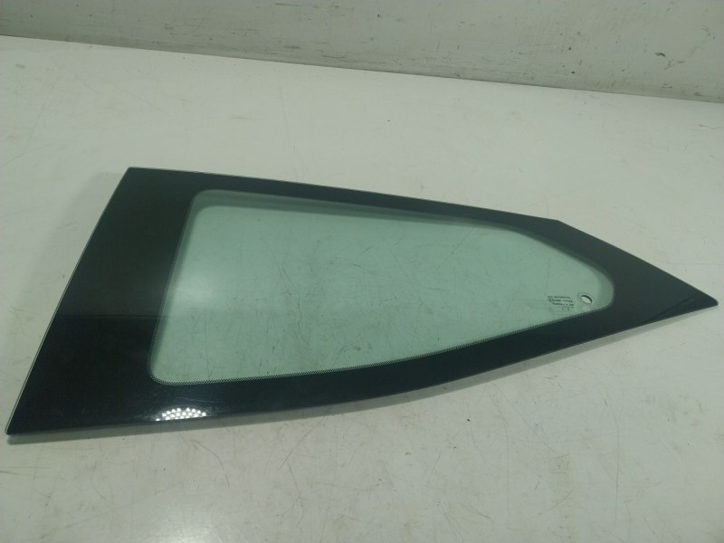 Recambio de cristal puerta trasero izquierdo para toyota aygo (_b4_) 1.0 (kgb40) referencia OEM IAM 681400H050  