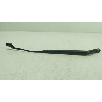 BRAZO LIMPIA DELANTERO DERECHO 1640636680 