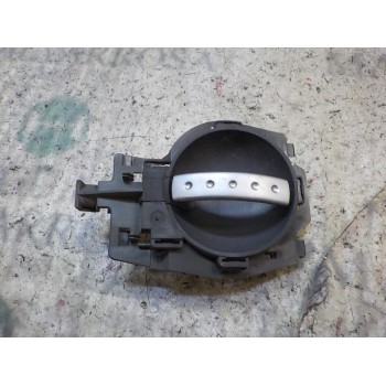 MANETA INTERIOR DELANTERA IZQUIERDA 