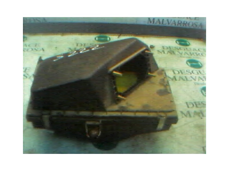 Recambio de filtro aire para volvo s40 berlina 1.8i referencia OEM IAM   