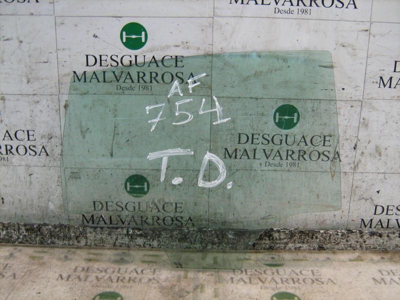 Recambio de cristal puerta trasero derecho para seat leon (1p1) stylance / style referencia OEM IAM 1P0845206B 43R001583 43R0015