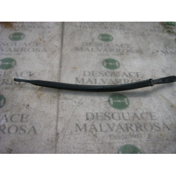 BRAZO LIMPIA DELANTERO DERECHO 