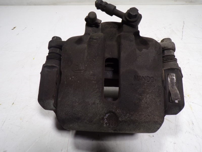 Recambio de pinza freno delantera derecha para opel insignia berlina 2.0 cdti cat referencia OEM IAM 13279639  