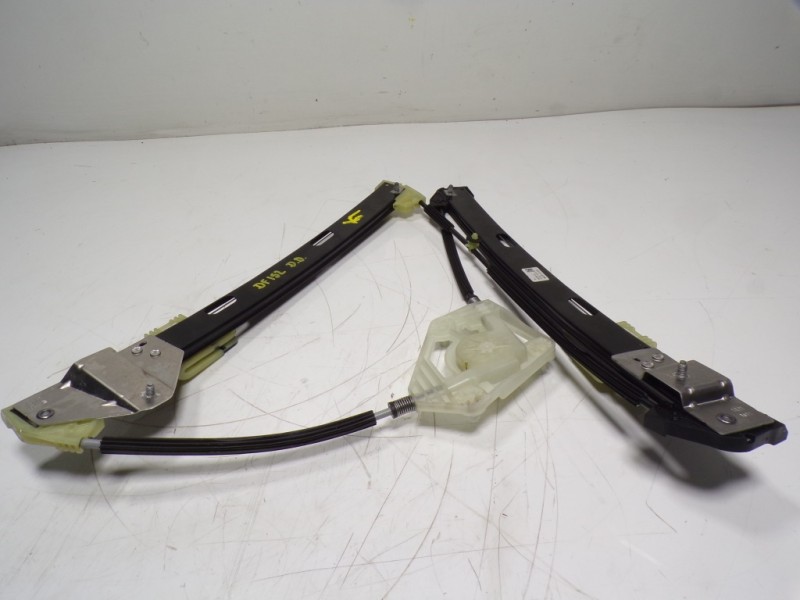 Recambio de elevalunas delantero derecho para audi a1 sportback (gba) 1.0 tfsi referencia OEM IAM 82G837462 82G837462 