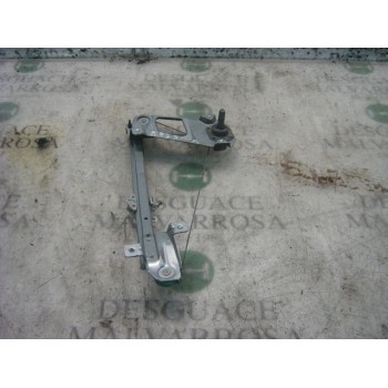 ELEVALUNAS TRASERO DERECHO 