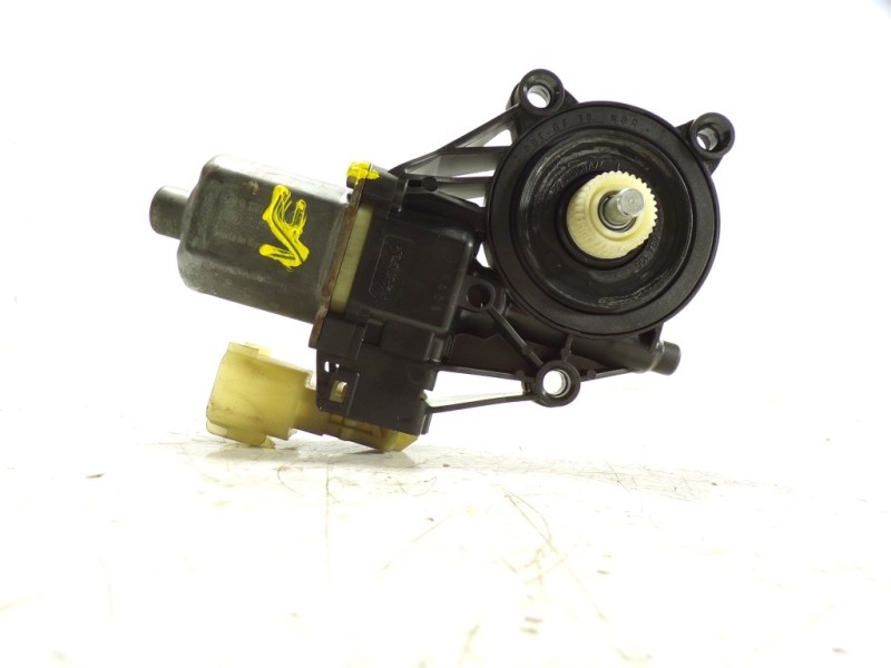 Recambio de motor elevalunas delantero derecho para ford fiesta (ccn) st-line referencia OEM IAM 1852734 8A6114553B 