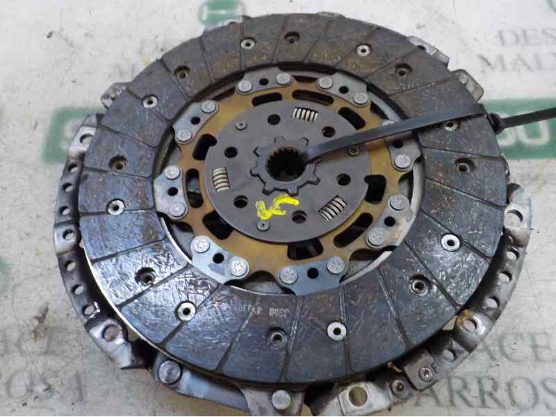 Recambio de kit embrague para ford focus lim. 1.5 tdci cat referencia OEM IAM 2088325  