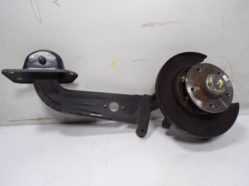 Recambio de mangueta trasera izquierda para ssangyong korando premium 4x2 referencia OEM IAM   